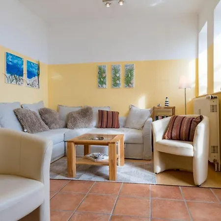 Haus-an-der-mole-wohnung-i-strandnest Apartament Großenbrode